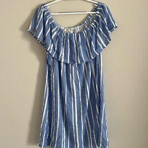 Off shoulders beach dress